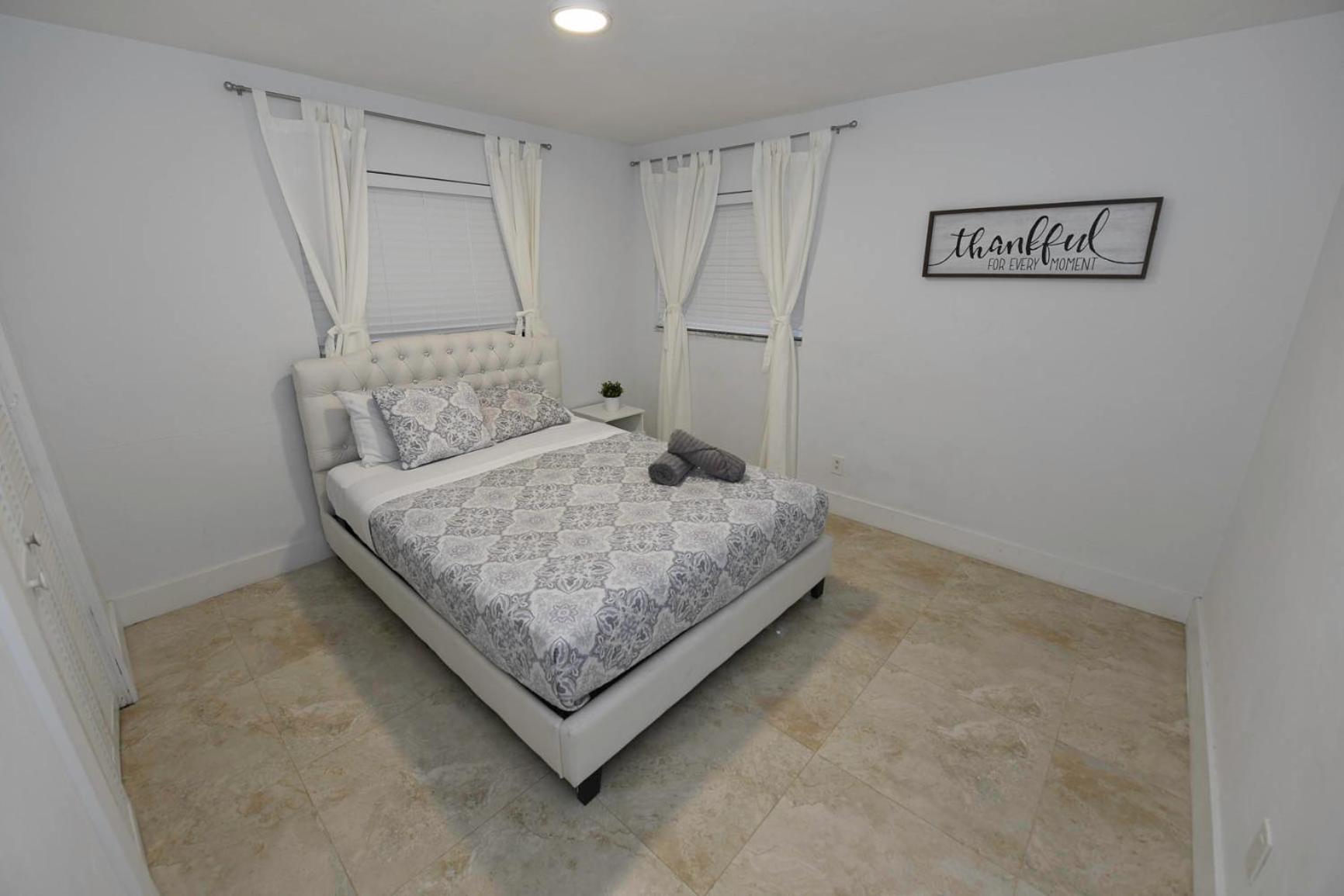 N61 Daire Hollywood Dış mekan fotoğraf