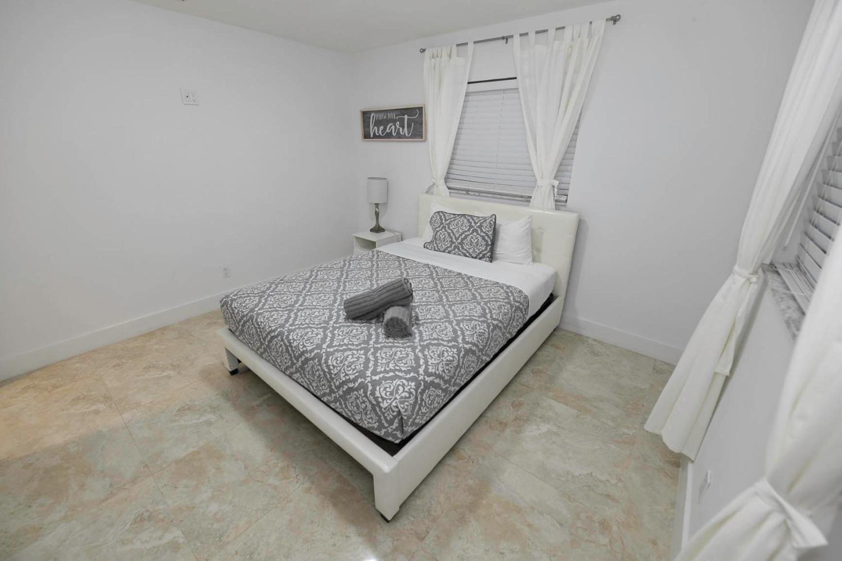 N61 Daire Hollywood Dış mekan fotoğraf